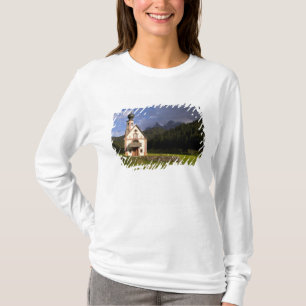 Camiseta Bela igreja isolada e solitária chamada Rainui