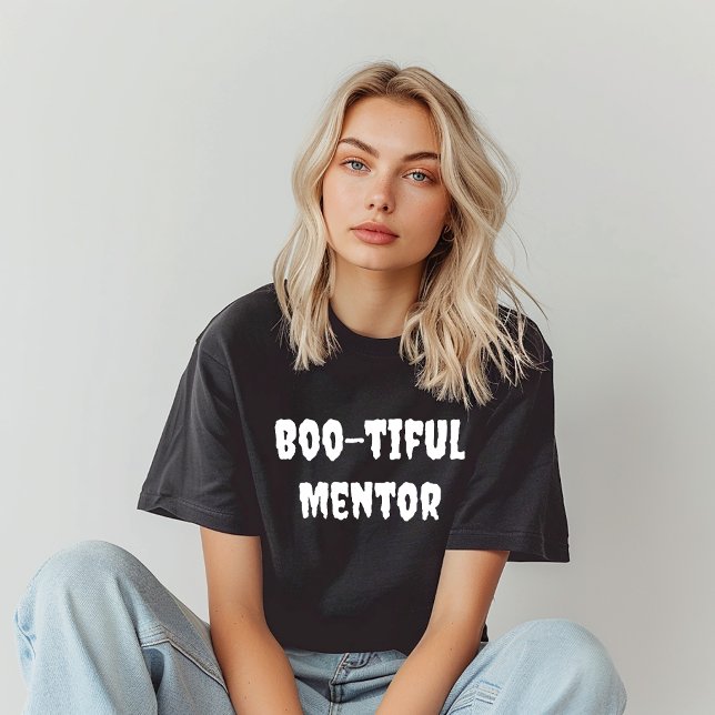 Camiseta Bela tipografia branca de Mentor (Criador carregado)