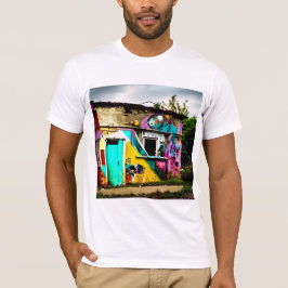 Camiseta Beleza na destruição Grafite Colorido abandonado