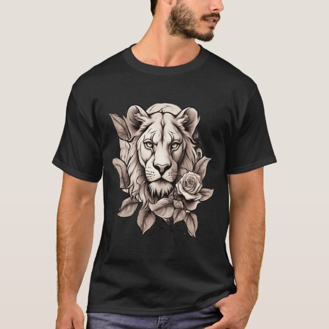 Camiseta Beleza Selvagem: Lioness Rosa Tattoo Design (Frente)