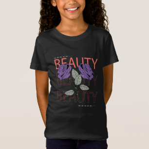 Camiseta Beleza, texto repetido com flores