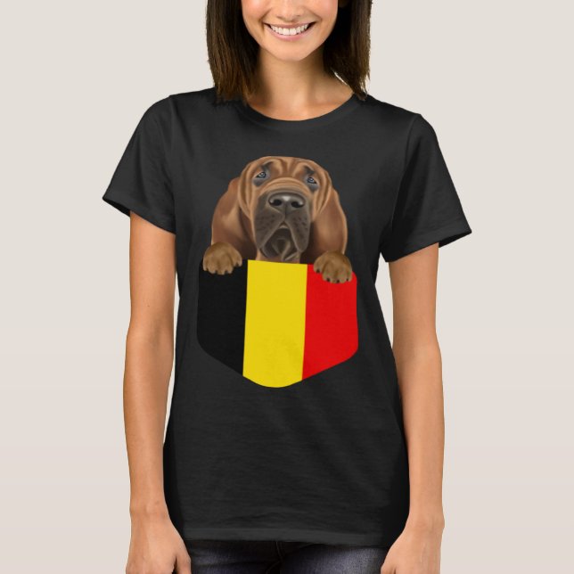 Camiseta Belgium Flag Bloodhound Dog In Pocket (Frente)