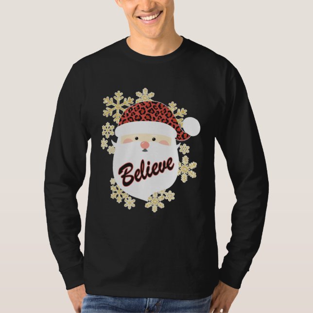 Camiseta Believe Christmas Santa Hat Leopard Snowflake Grap (Frente)