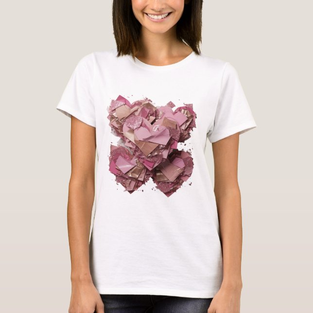 Camiseta Belo Design de Coração Quebrado de Prata (Frente)