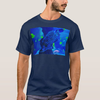 Camiseta belo peixe no mar