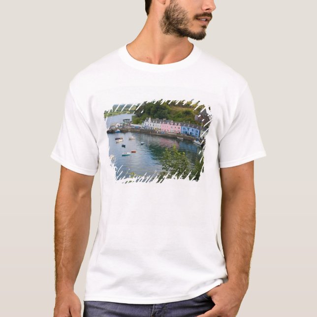 Camiseta Belo porto e veleiros com reflexos em 2 (Frente)