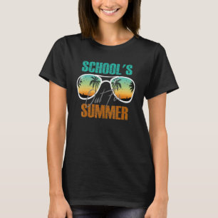 Camiseta Belo Retrô No Último Dia Das Escolas Para O Sumo