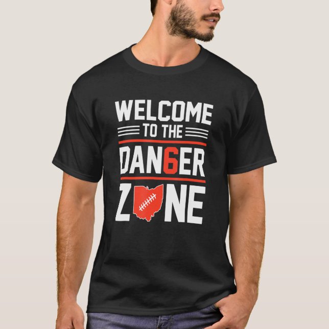 Camiseta Bem-Vindo À Zona De Perigo (Frente)