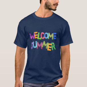 Camiseta bem-vindo verão tipografia colorida de férias