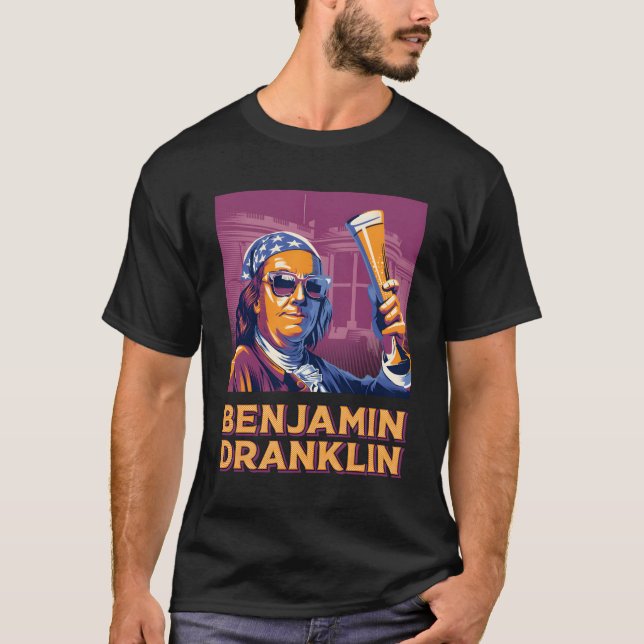 Camiseta Benjamin Dranklin Funny Ben Franklin Beer Bebendo (Frente)