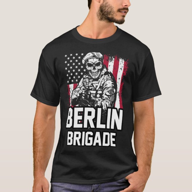 Camiseta Berlin Brigade T-Shirt (Frente)