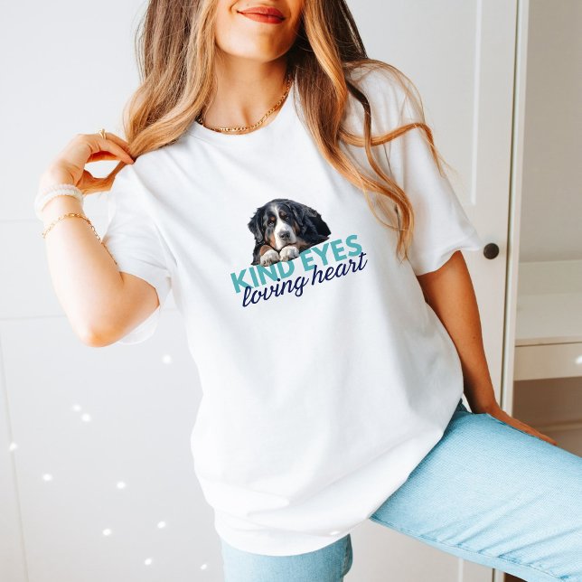 Camiseta Bernese Beauty: Kind Eyes, Loving Heart Cute Tee (Criador carregado)