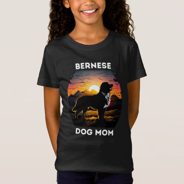 Camiseta Bernese e a Ascensão Sun para a mãe do cão Bernês (Frente)