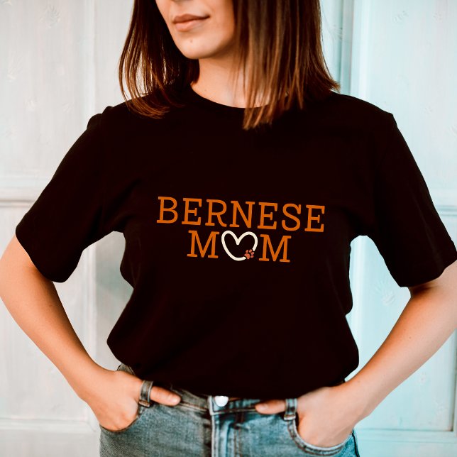 Camiseta Bernese Mamãe Gift Bernese Mountain Dog com coraçã (Criador carregado)