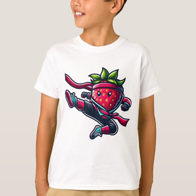 Camiseta Berry Retro Ninja - 80 anos Ninja Strawberry (Frente)