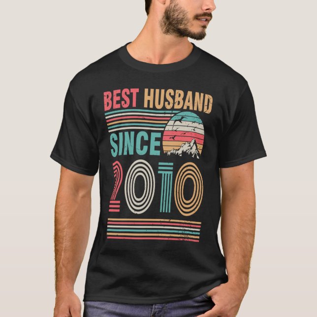 Camiseta Best Husband Since 2010 Happy Wife Bride Groom Wed (Frente)