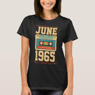 Camiseta Best Of June 1965 57 Year Old Cassette Tape 57th