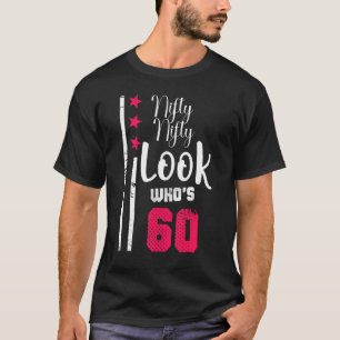 Camiseta Besteira de Besteira que tem 60 anos na esquadra d