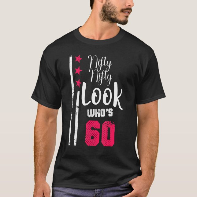 Camiseta Besteira de Besteira que tem 60 anos na esquadra d (Frente)