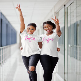 Camiseta Besties T-Shirt