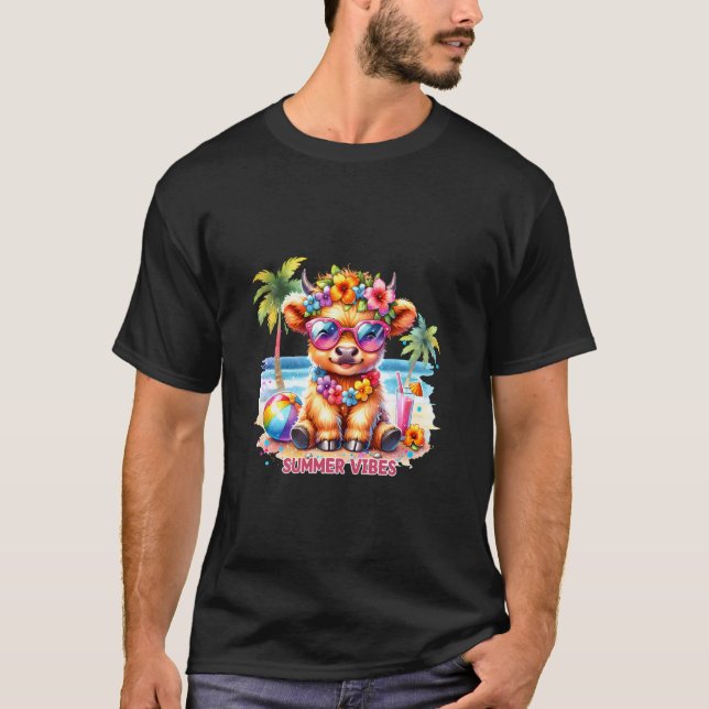 Camiseta Bezerro Fofa das Terras Altas Vibes de Aloha de Ve (Frente)