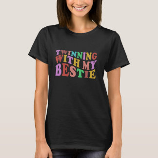 Camiseta BFF Spirit Week Besties Correspondendo 1