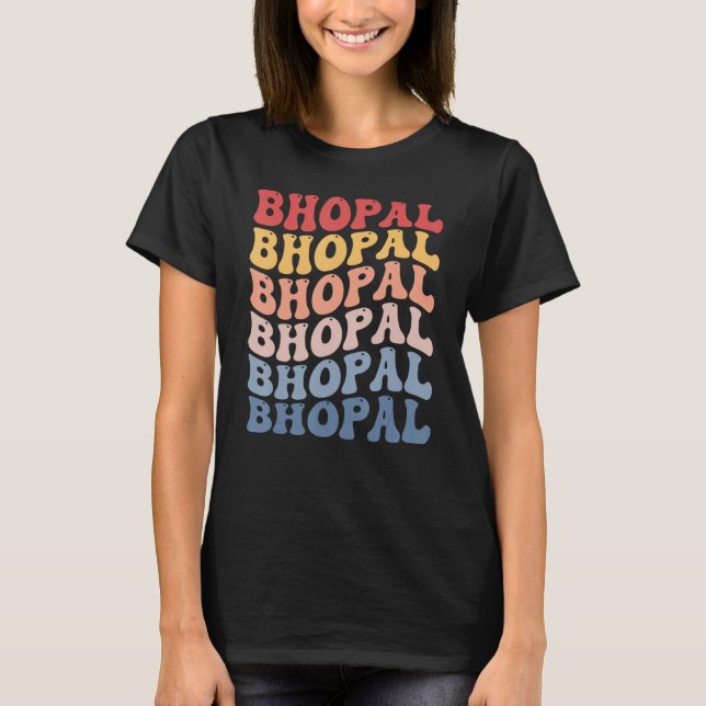 Camiseta Bhopal City Groovy Retro (Frente)
