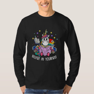 Camiseta Biblioteca de Leitura Unicórnio Lê Livros Leitor