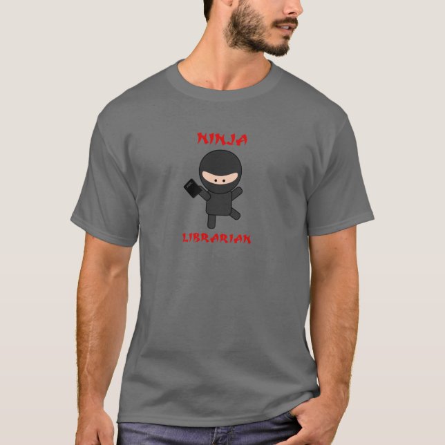 Camiseta Bibliotecário de Ninja com livro (Frente)