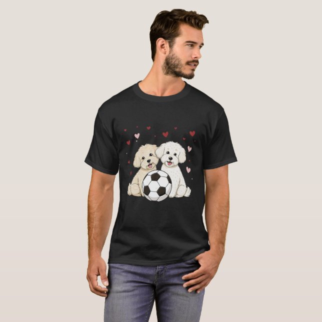 Camiseta Bichón Maltés with soccer ball for Valentine's Day (Frente Completa)
