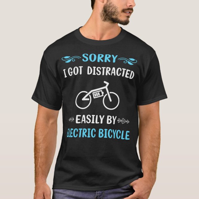 Camiseta Bicicleta Elétrica E Bike Ebike Distraída (Frente)