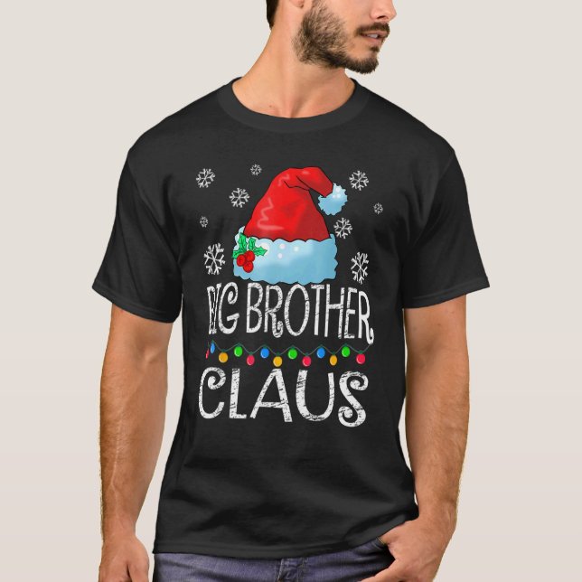 Camiseta Big Brother Claus Mostra Papais noeis de Natal Eng (Frente)