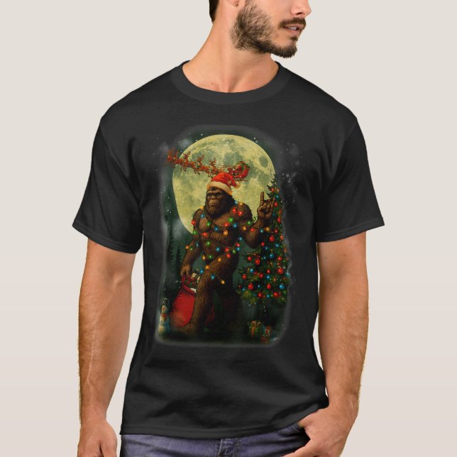 Camiseta Big Foot Rock On Santa Snowman Christmas Tree Xmas (Frente)