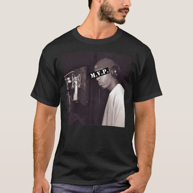 Camiseta Big L (M.V.P.) Classic T-Shirt (Frente)