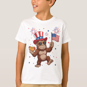 Camiseta Bigfoot 4 de Julho Foguete Patriótico e Fogos de A
