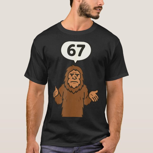 Camiseta Bigfoot 67 Meme Six Seven Funny Sasquatch  (Frente)