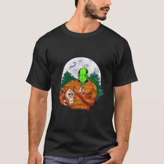 Camiseta Bigfoot Alien Face Sasquatch Ufo Believers