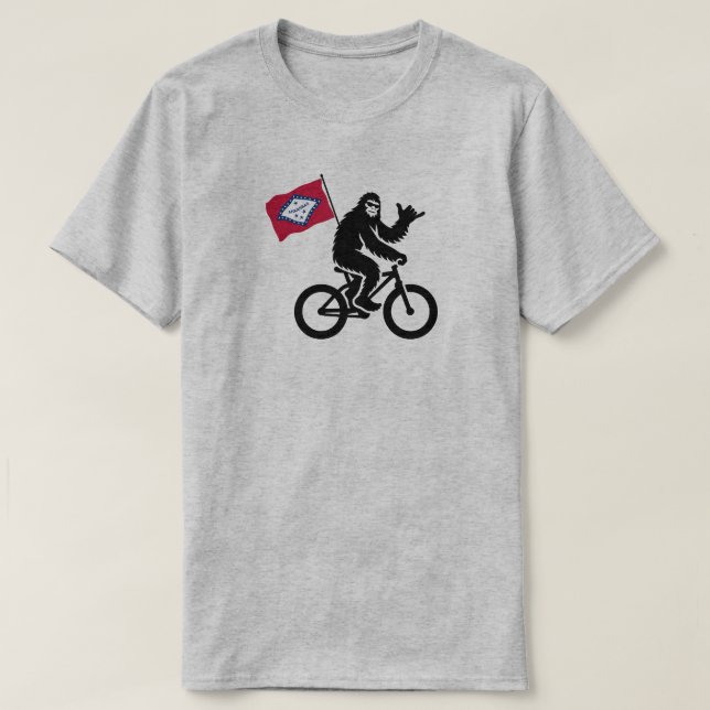 Camiseta Bigfoot Cycling Arkansas Flag (Frente do Design)