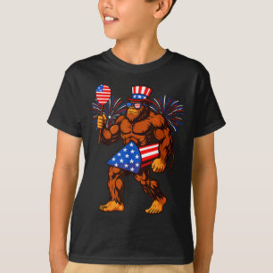 Camiseta Bigfoot fogo de artifício bandeira americana bigfo