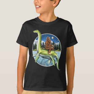 Camiseta Bigfoot Loch Ness Fisheries