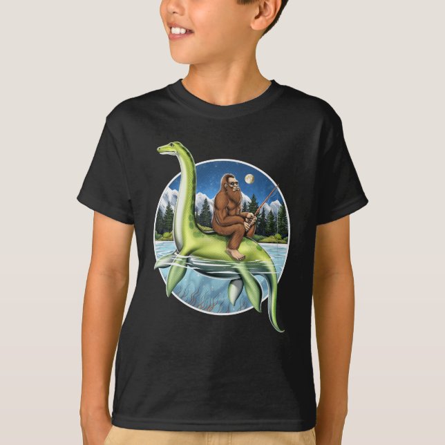 Camiseta Bigfoot Loch Ness Fisheries (Frente)