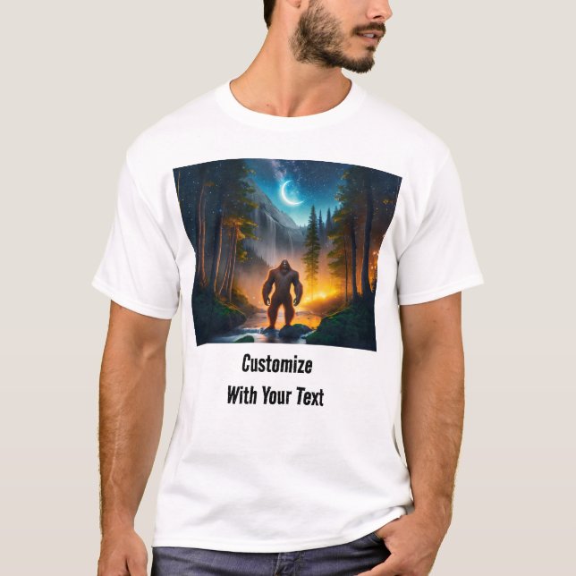 Camiseta Bigfoot Night Woods Moon (Frente)