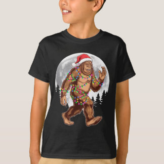 Camiseta Bigfoot Santa Christmas Tree Lights Xmas Sasquatch