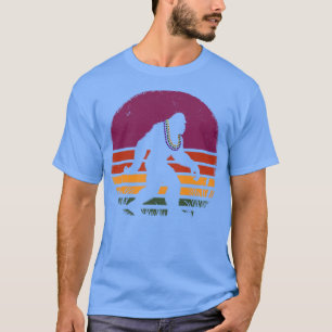 Camiseta Bigfoot Sasquatch Mardi Gras Miçangas Feliz Gordur