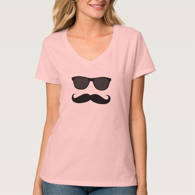Camiseta Bigode e óculos de sol (Frente)