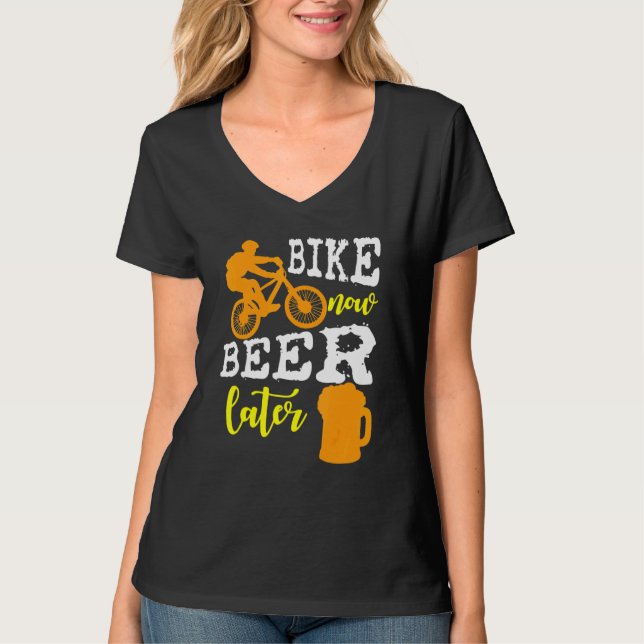 Camiseta Bike Now Beer Posteriormente - Andando de biciclet (Frente)