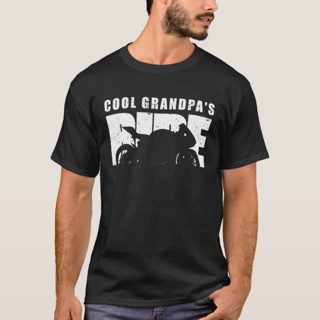 Camiseta Biker Cool Grandpas Ride Motorcycles (Frente)