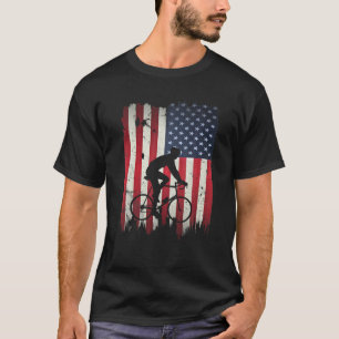 Camiseta Biking USA American Flag 4 de julho Bike Gift Bic