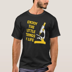 Camiseta Biologia Aproveita As Pequenas Coisas No Microsco