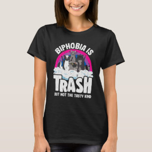Camiseta Biphobia É Trash Ogambm Raccoon Bisexual Flag Bi